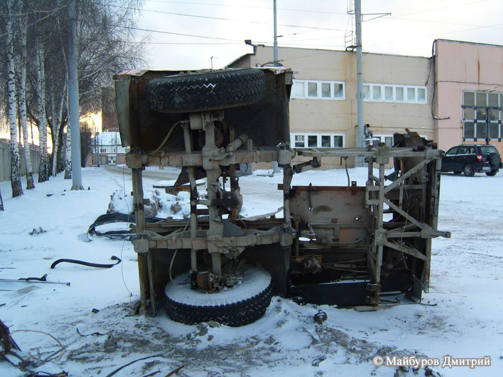 Екатеринбург, ЗиУ-683В01 № 302