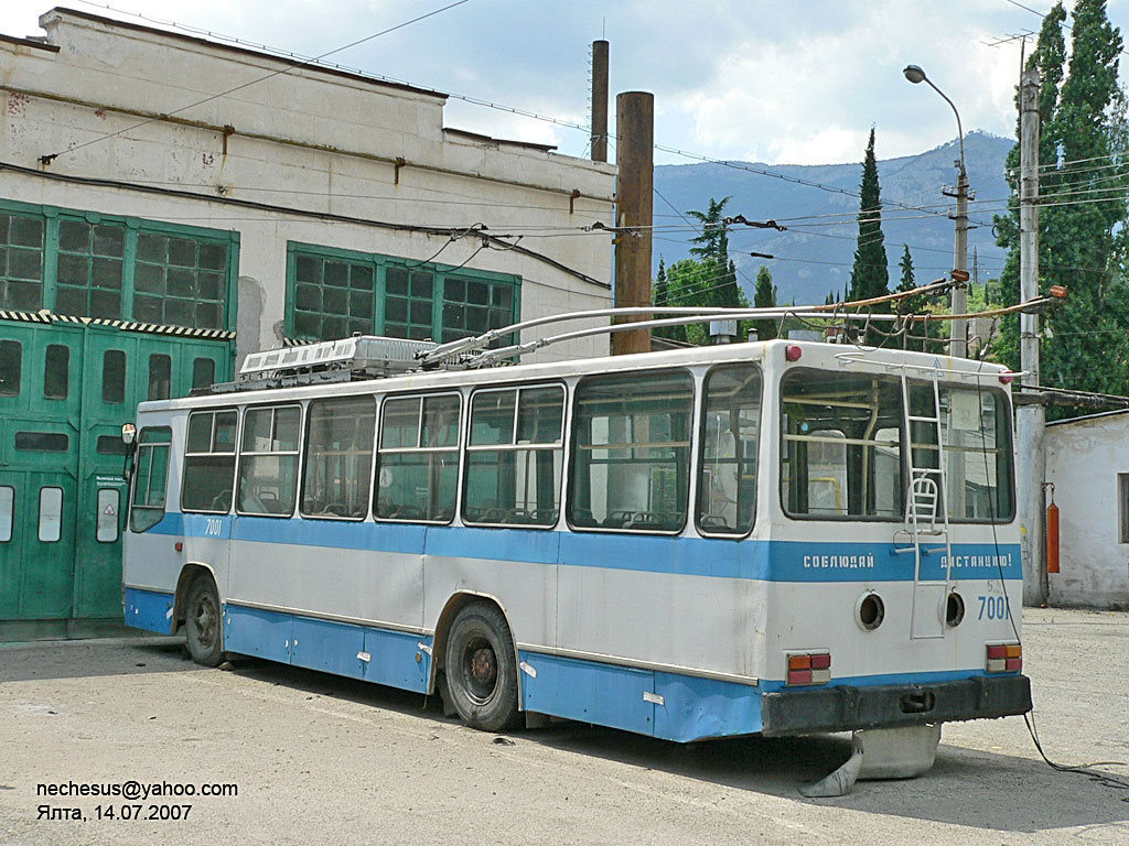 Krimski trolejbus, YMZ T2 č. 7001