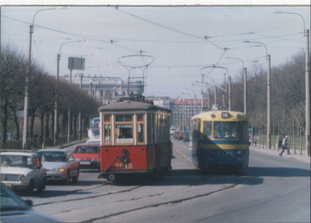 Санкт-Петербург, МС-4 № 2642; Санкт-Петербург, ЛМ-57 № 5148