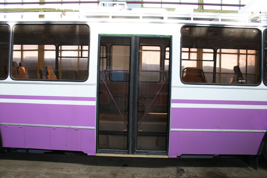 Нижний Новгород, ЗиУ-682 КР Иваново № 2621; Троллейбусы — ЗиУ-682 КР Иваново