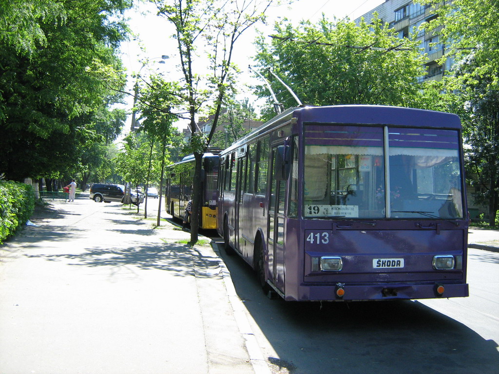 Киев, Škoda 14Tr17/6M № 413