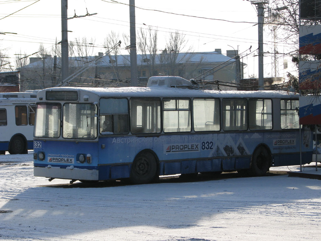 Самара, ЗиУ-682В [В00] № 832; Самара — Троллейбусное депо № 1