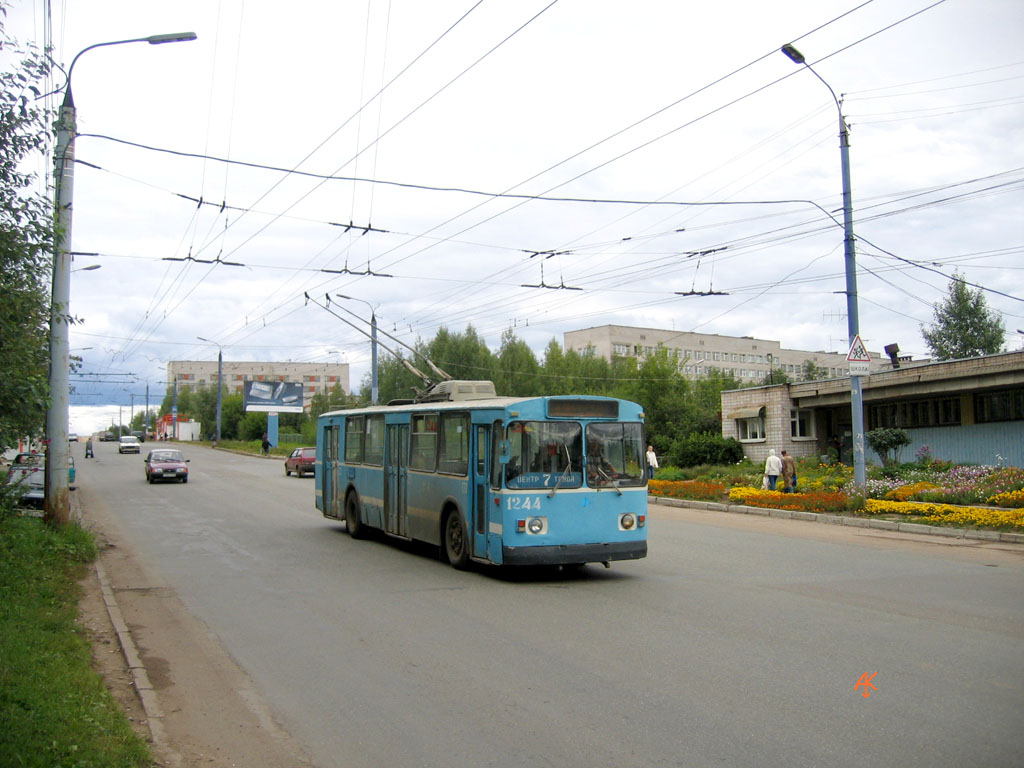 Ижевск, ЗиУ-682В № 1244