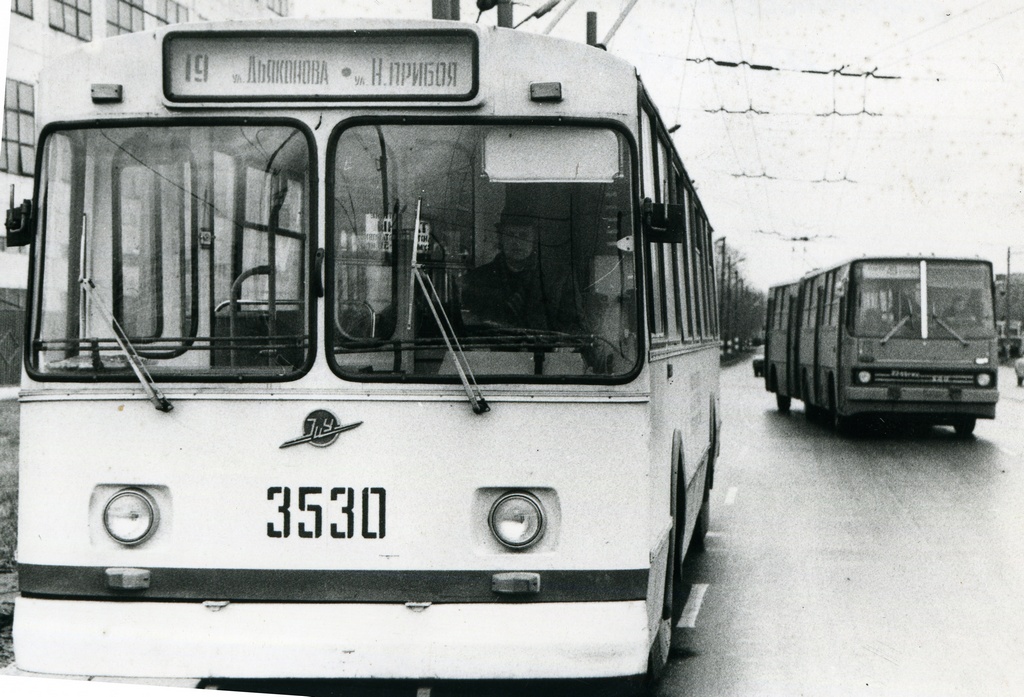 Нижний Новгород, ЗиУ-682В № 3530