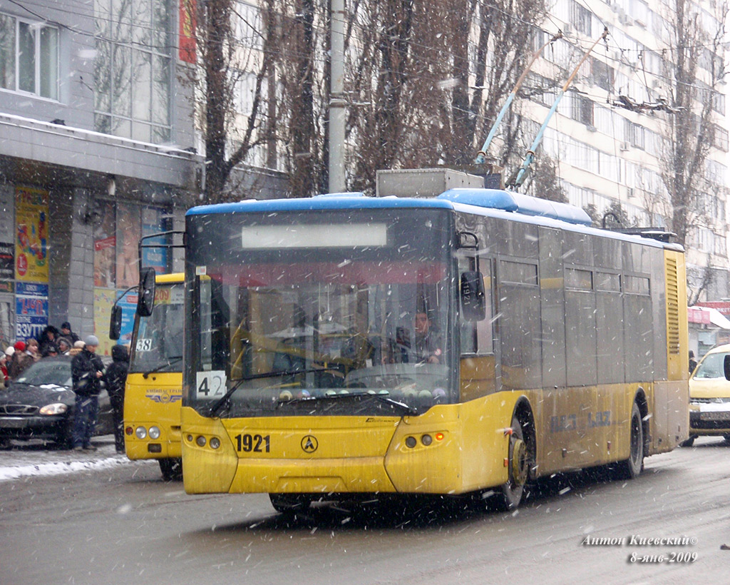 Kiev, LAZ E183D1 Nr. 1921