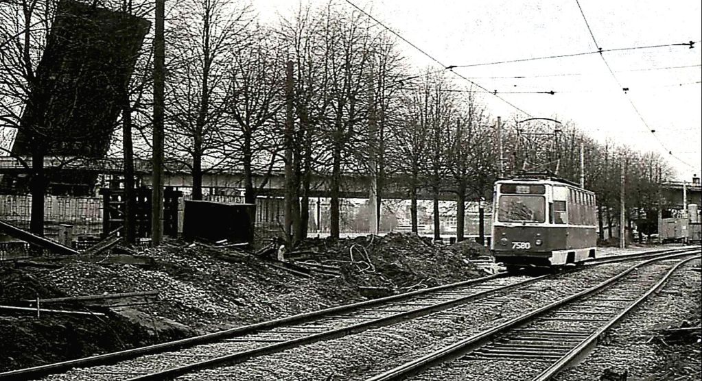 Санкт-Петербург, ЛМ-68М № 7580