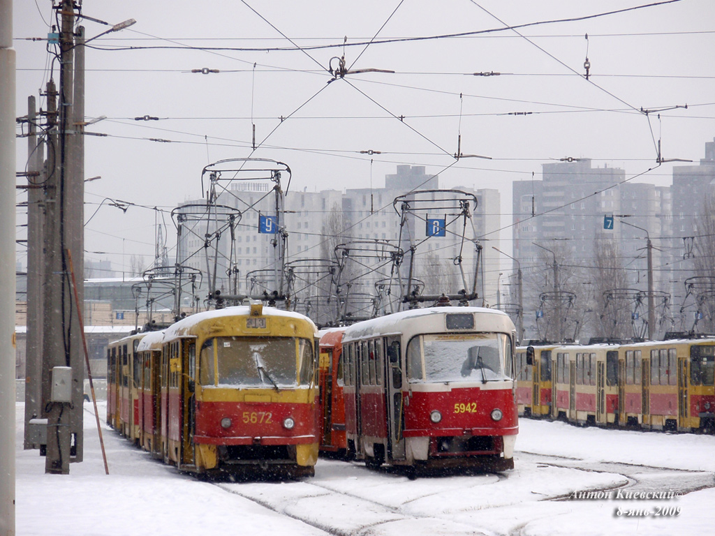 Киев, Tatra T3SU № 5942