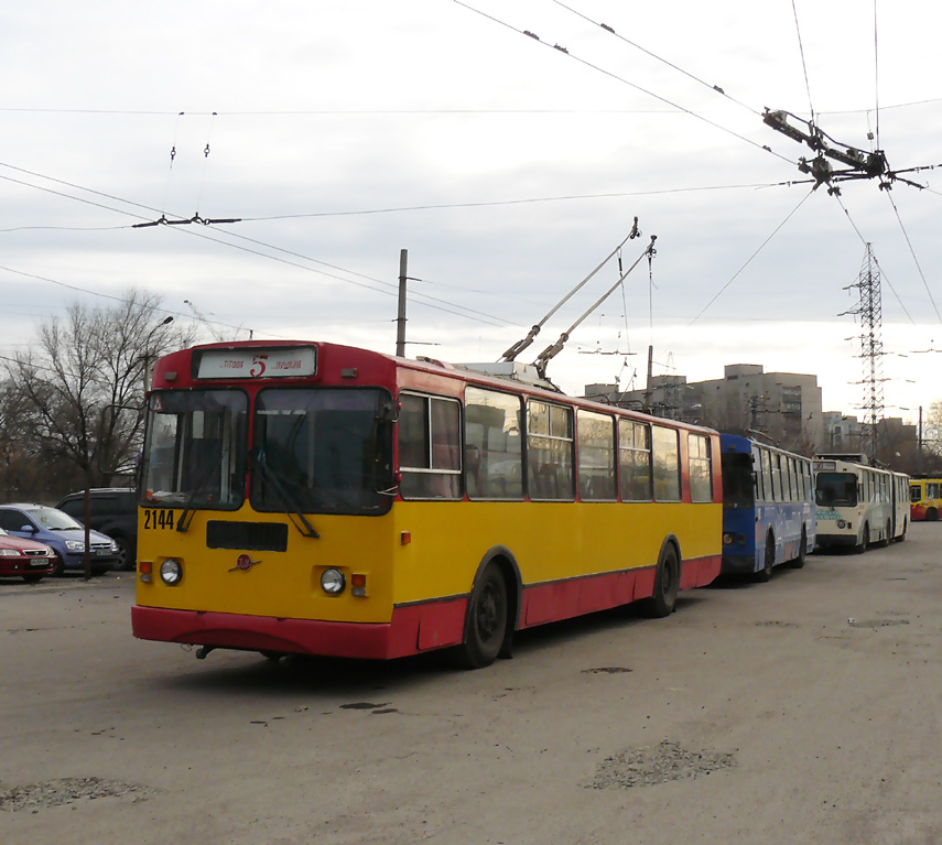 Днепр, ЗиУ-682Г-016 (018) № 2144