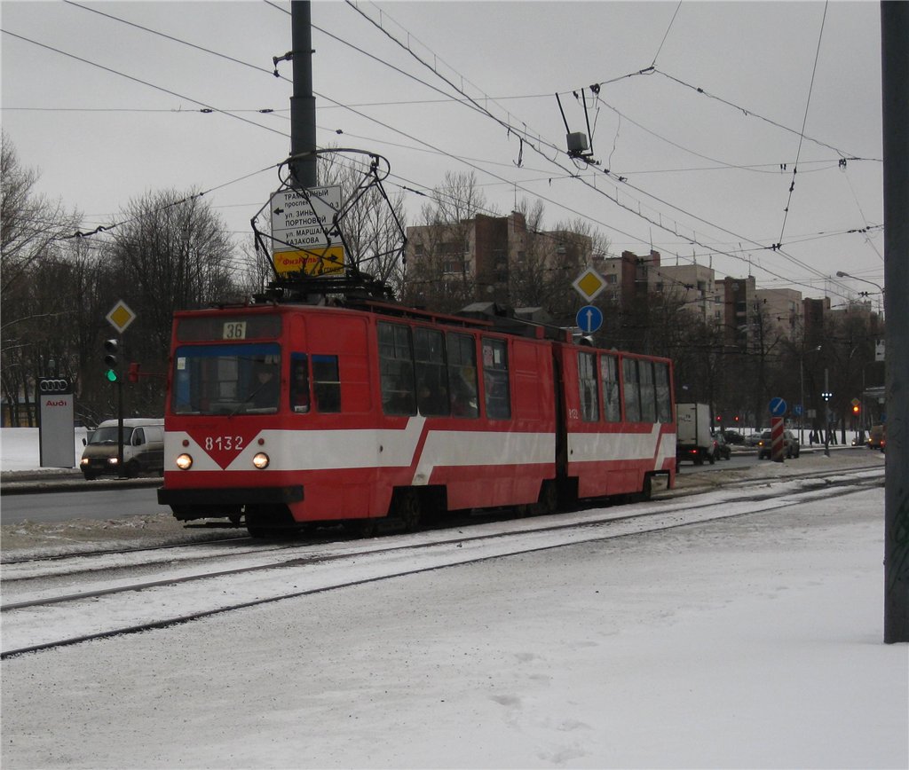 Санкт-Петербург, ЛВС-86К № 8132