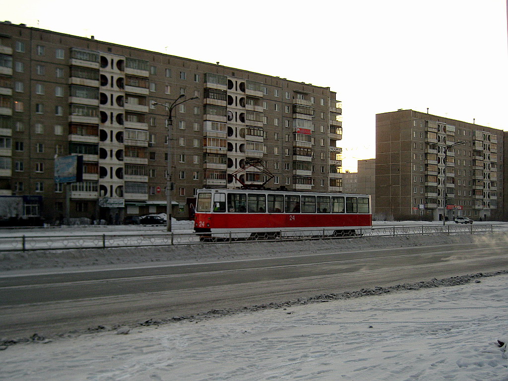 Нижний Тагил, 71-605А № 24