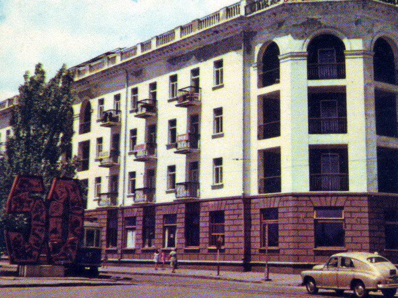 Eupatoria, 2-axle motor car N°. 13; Eupatoria — Historical photos