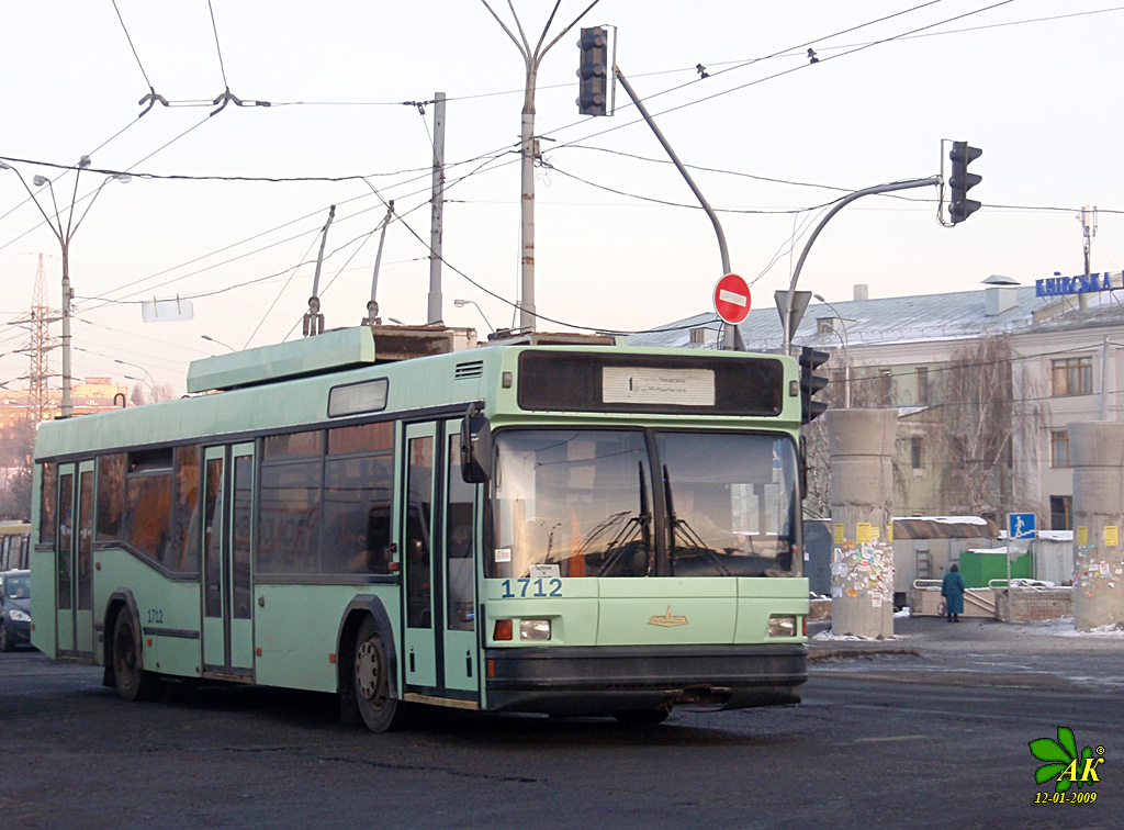 Киев, МАЗ-103Т № 1712