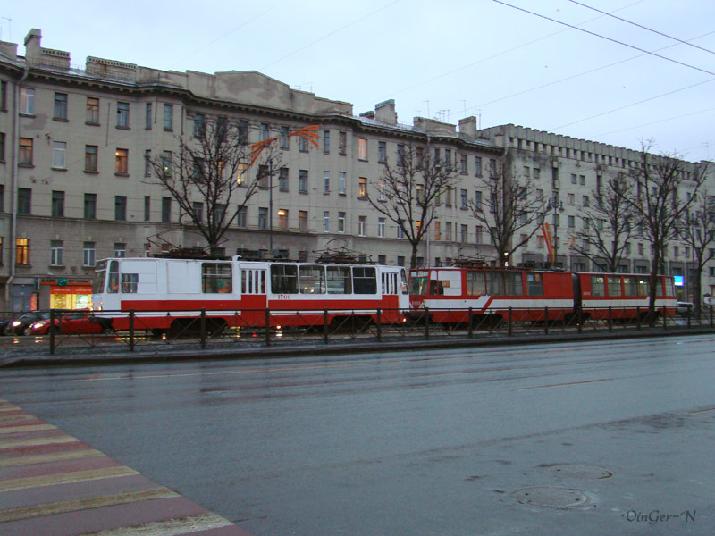 Санкт-Петербург, 71-88Г (23М0000) № 1703; Санкт-Петербург, ЛВС-86К № 1005