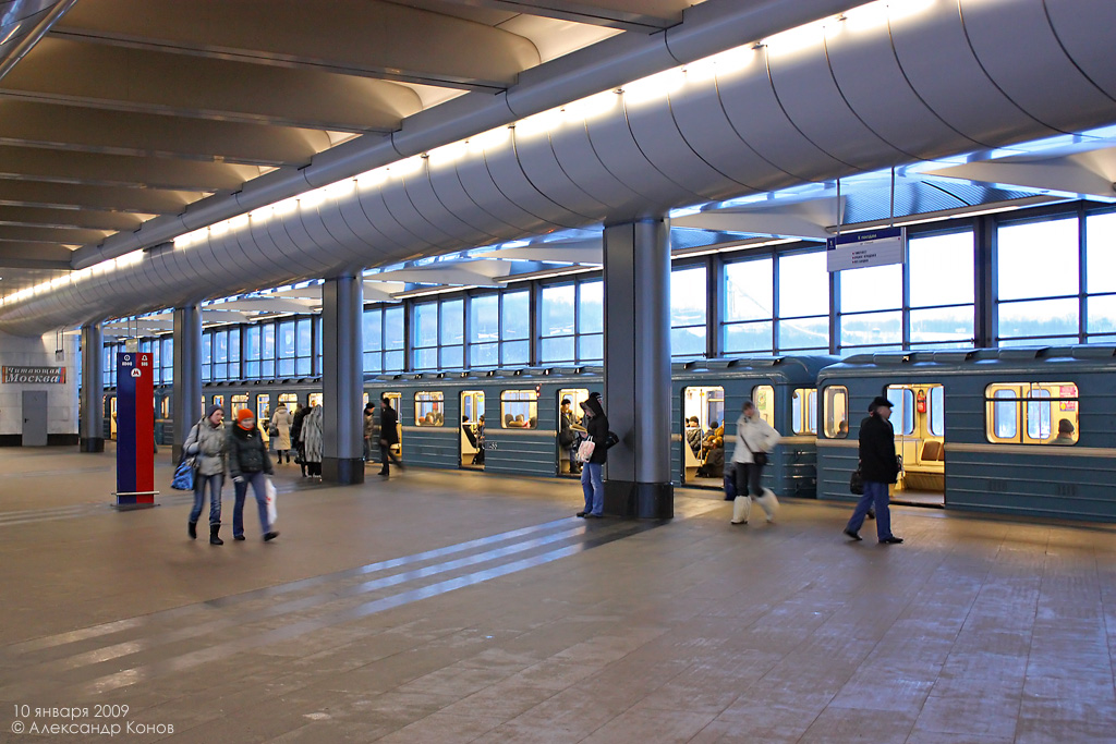 Москва — Метрополитен — [1] Сокольническая линия