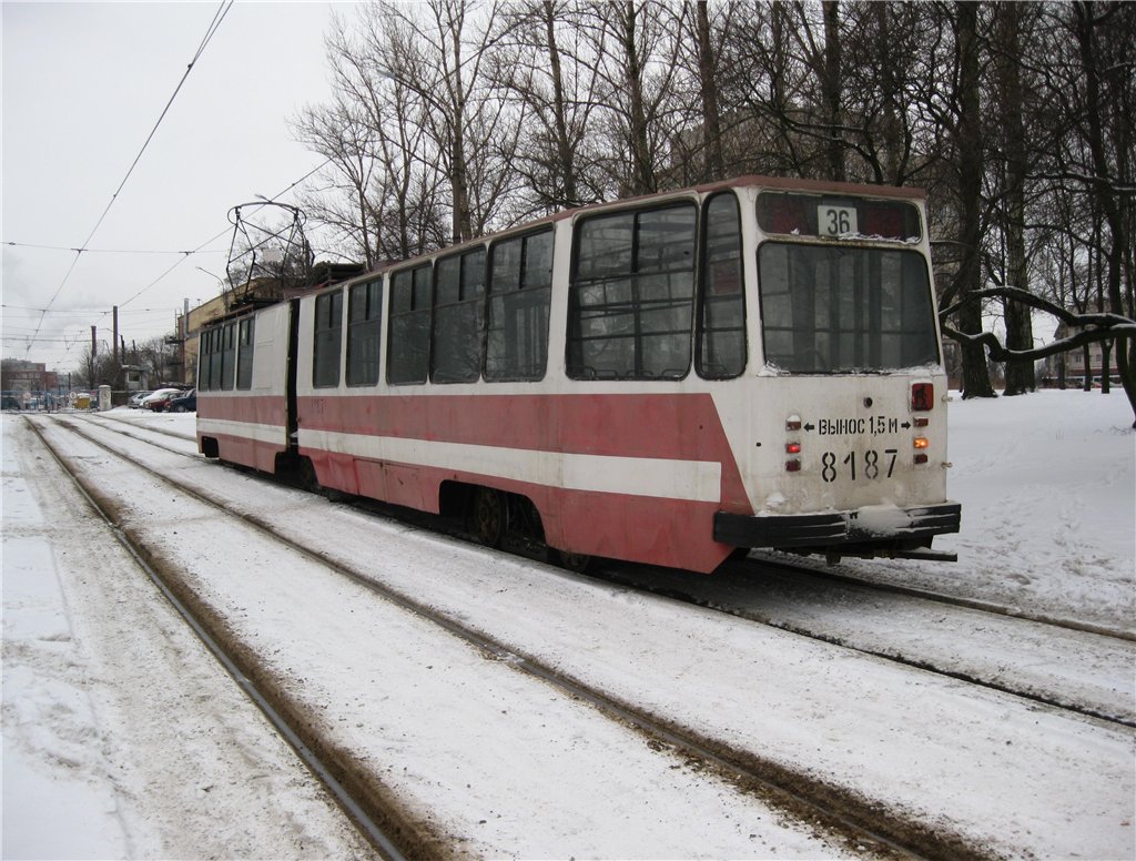 Санкт-Пецярбург, ЛВС-86К № 8187