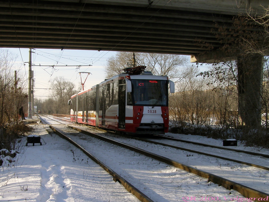 Volgograd, 71-154 (LVS-2009) Nr. 5838; Volgograd — Tram lines: [5] Fifth depot — Tram rapid transit