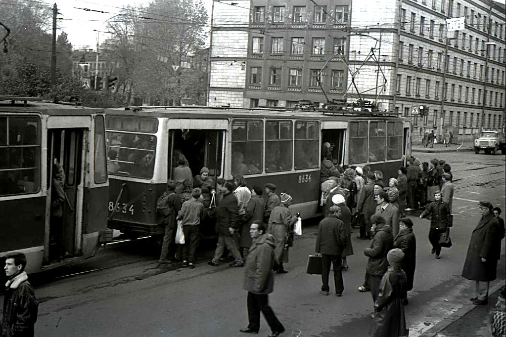 Санкт-Петербург, ЛМ-68М № 8634