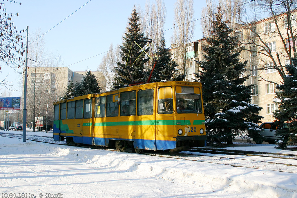 Таганрог, 71-605 (КТМ-5М3) № 320