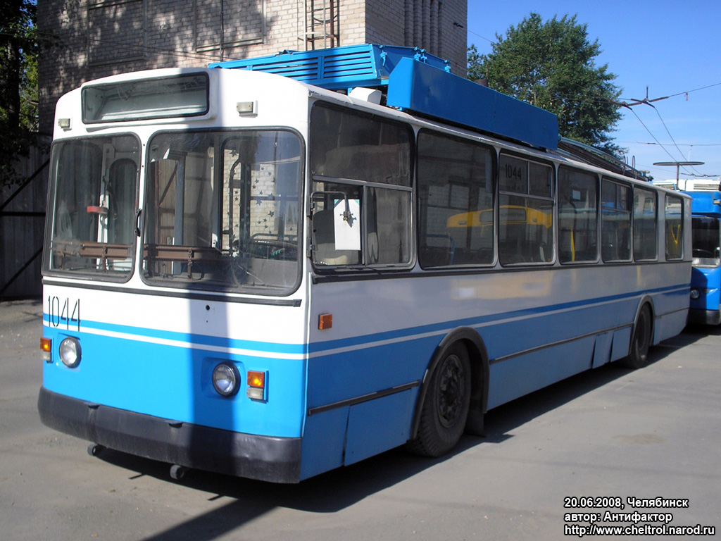 Челябинск, ЗиУ-682Г [Г00] № 1044