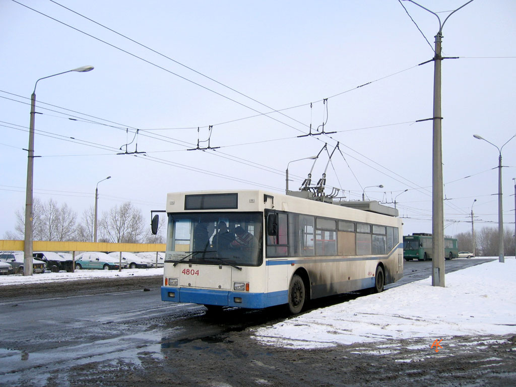 Киев, ЮМЗ E186 № 4804