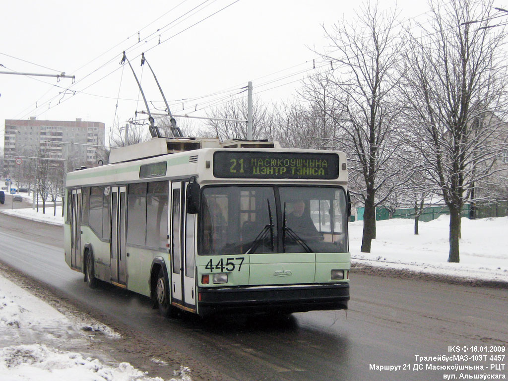 Minsk, MAZ-103T č. 4457