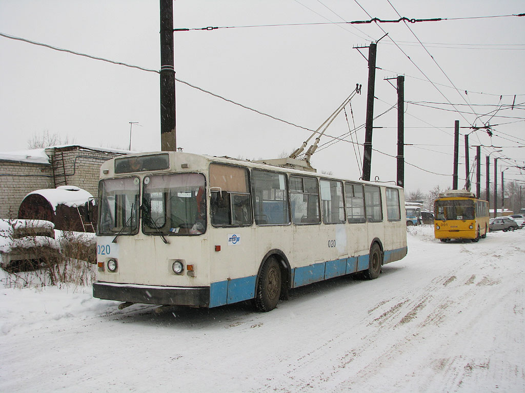 Новокуйбышевск, ЗиУ-682 (ВМЗ) № 020