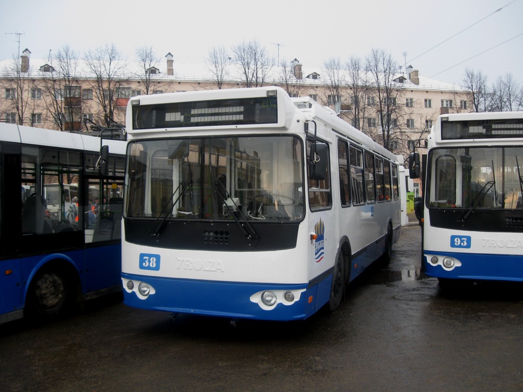 Ярославль, ЗиУ-682Г-016.02 № 38; Ярославль — Новые троллейбусы