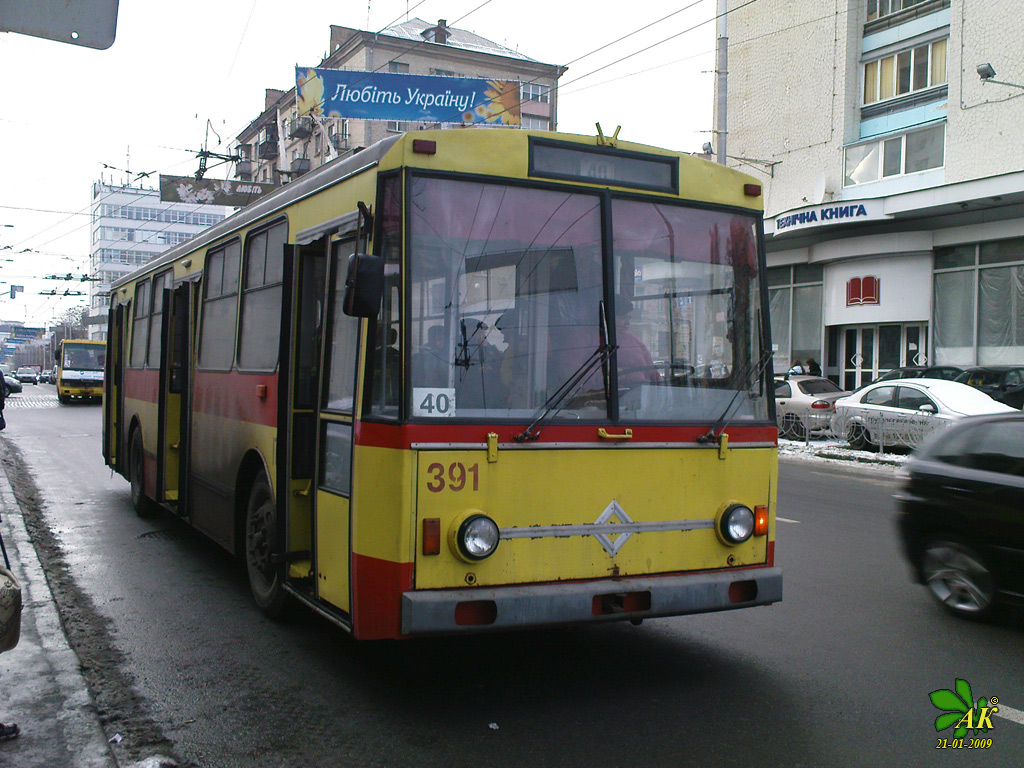 Kijów, Škoda 14Tr02/6 Nr 391