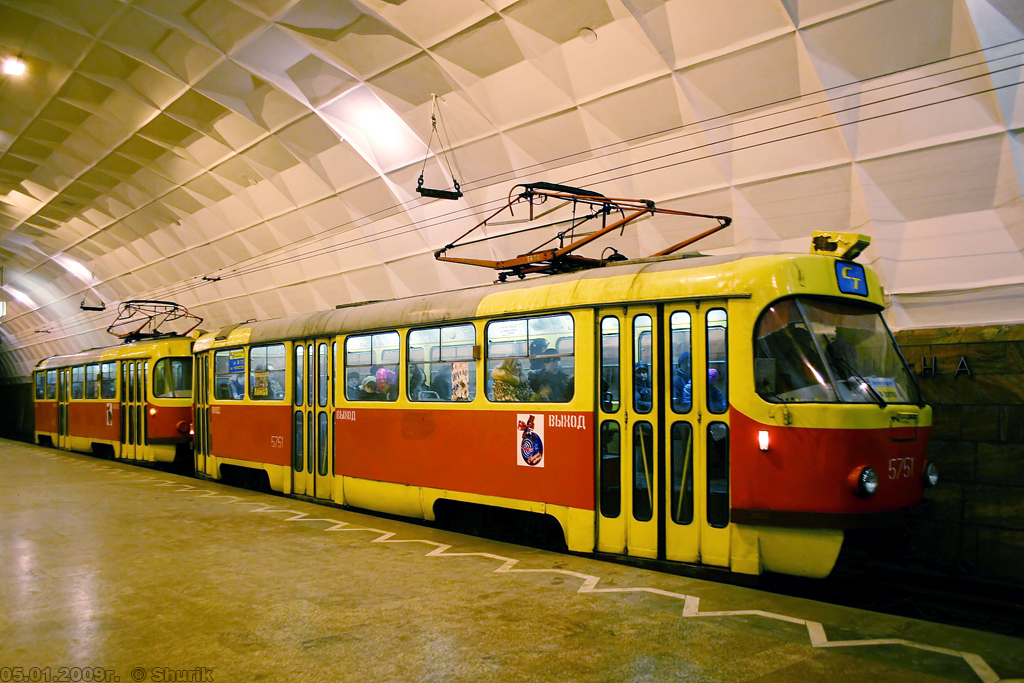 Волгоград, Tatra T3SU № 5751; Волгоград, Tatra T3SU № 5752; Волгоград — Трамвайные линии: [5] Пятое депо — Скоростной трамвай