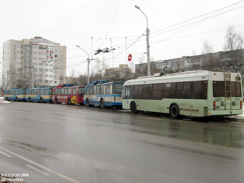 明斯克, BKM 32102 # 5429