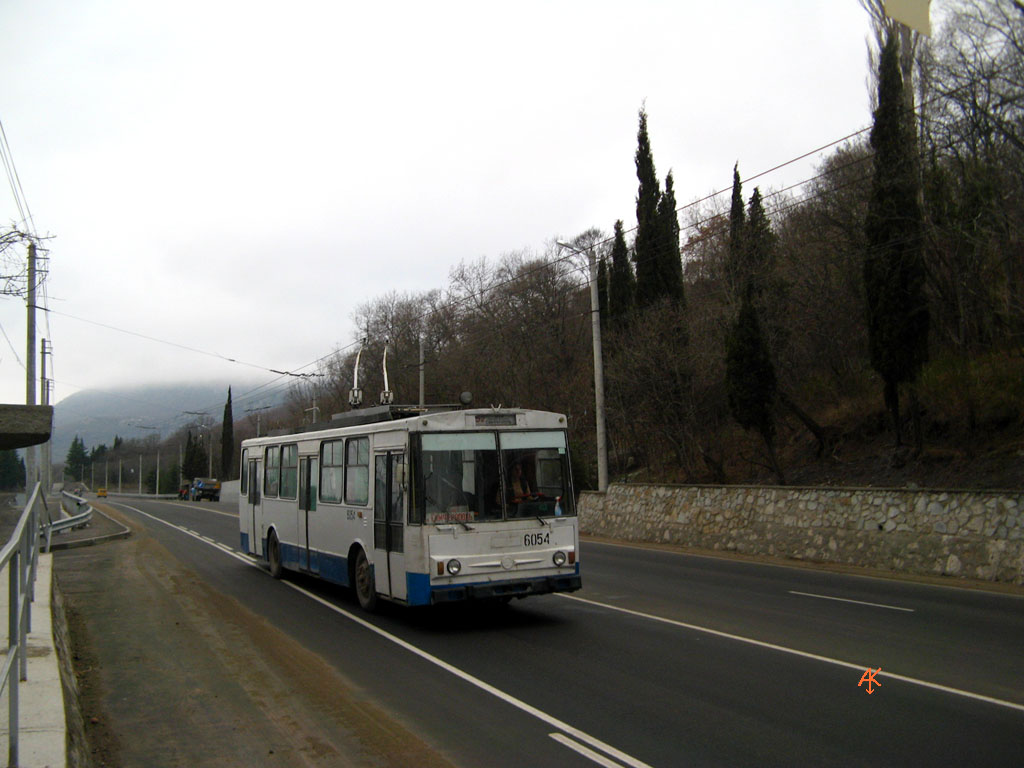 Trolleybus de Crimée, Škoda 14Tr02/6 N°. 6054