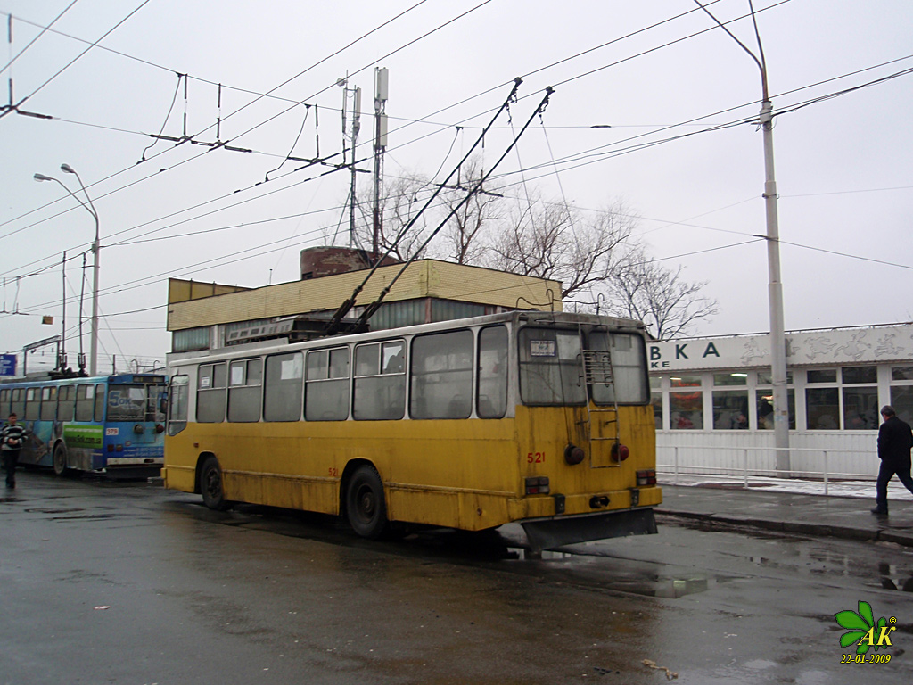 Киев, ЮМЗ Т2 № 521