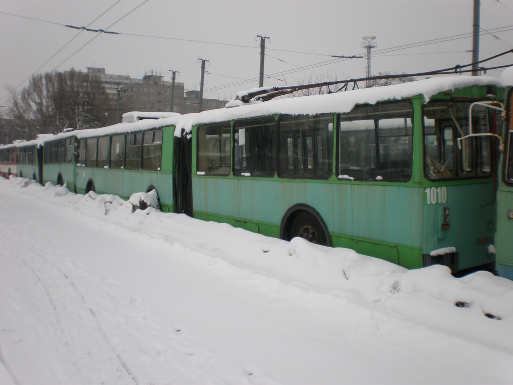 Dnyepro, ZiU-683V01 — 1010 Dnyepro, ZiU-683V01 — 1010