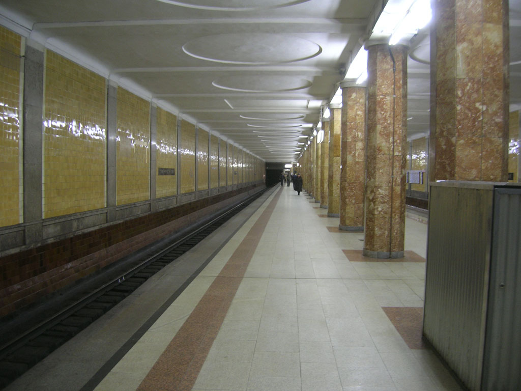 Москва — Метрополитен — [1] Сокольническая линия