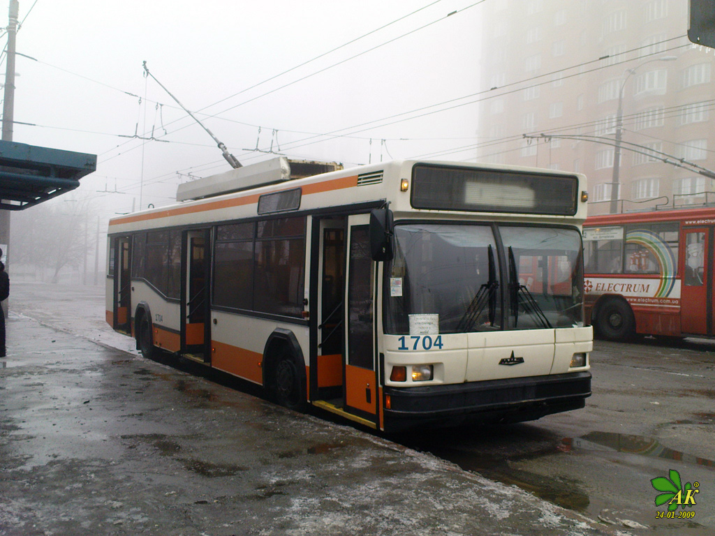 Киев, МАЗ-103Т № 1704