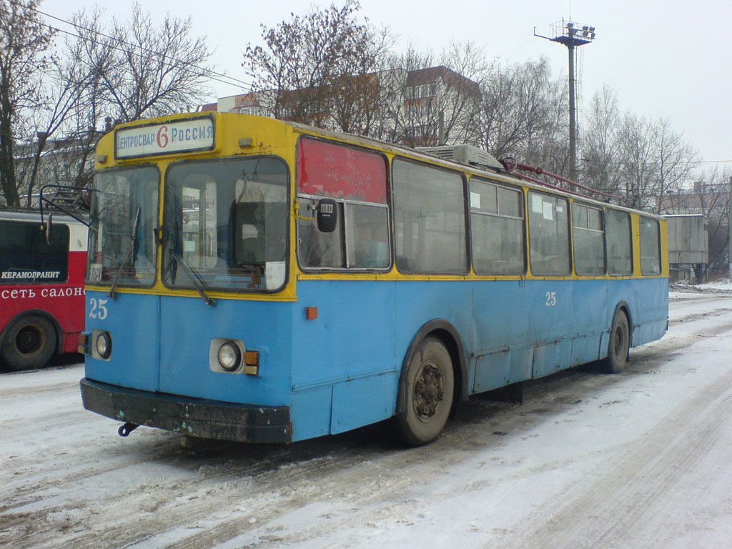 Тверь, ЗиУ-682В № 25