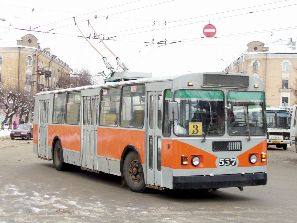 Kirov, ZiU-682G [G00] N°. 537