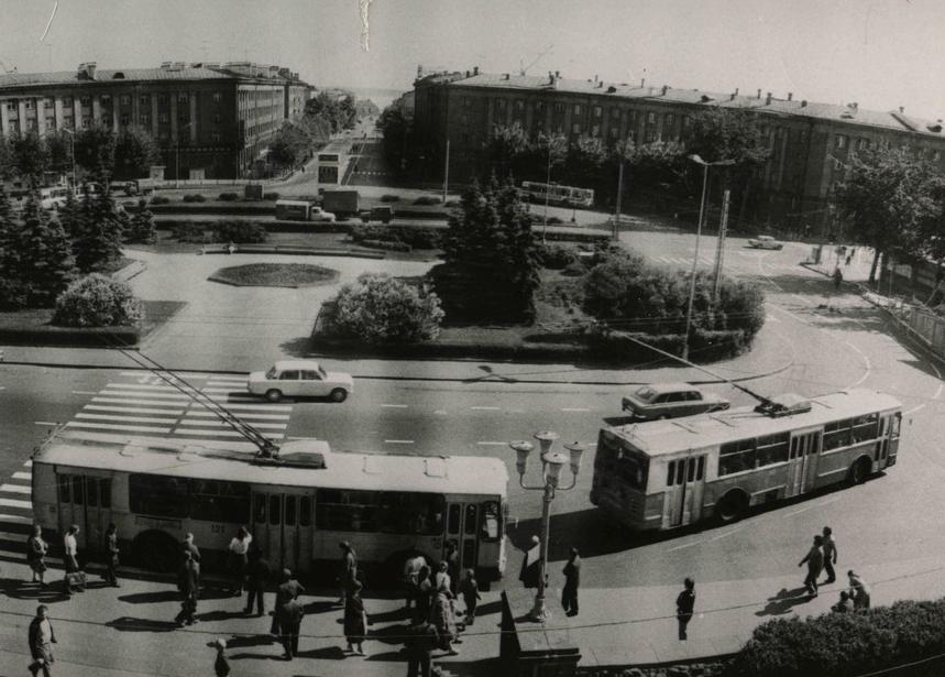 Петрозаводск, ЗиУ-682Б № 121; Петрозаводск — Исторические фотографии