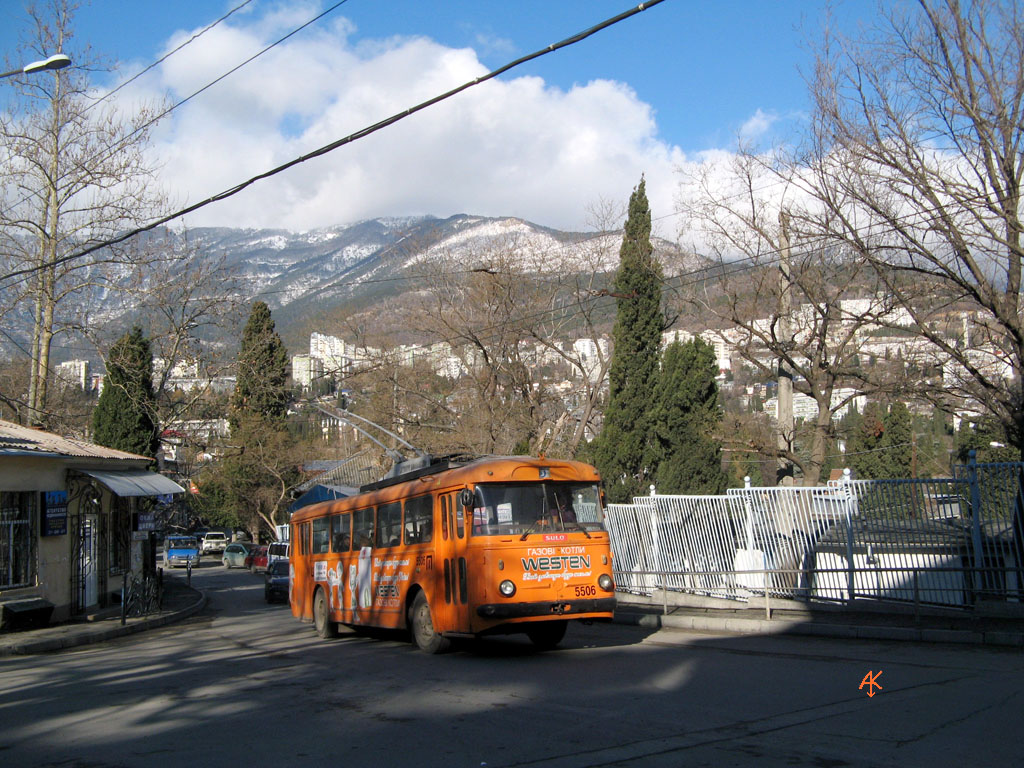 Trolleybus de Crimée, Škoda 9Tr19 N°. 5506