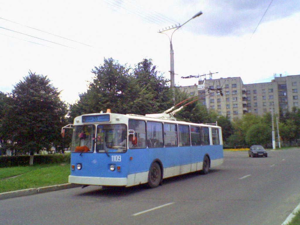 Новочебоксарск, ВМЗ-100 № 1109