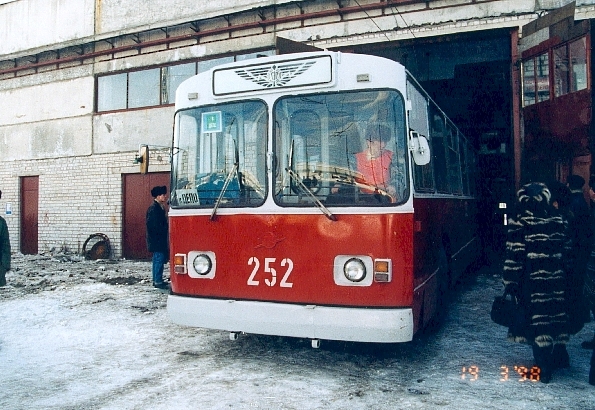 Петрозаводск, ЗиУ-682В-012 [В0А] № 252; Петрозаводск — Троллейбусное депо № 2