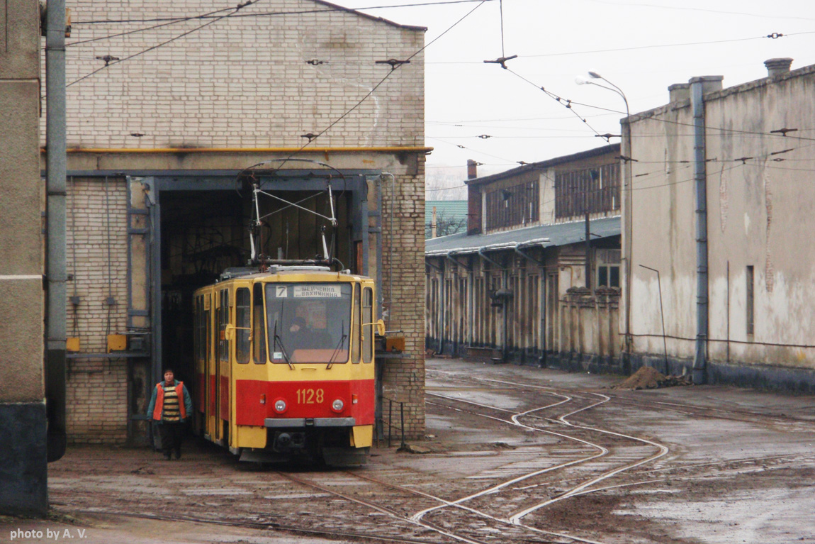 Львов, Tatra KT4SU № 1128