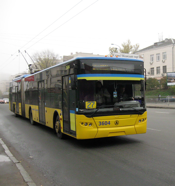 Kyjev, LAZ E301D1 č. 3604