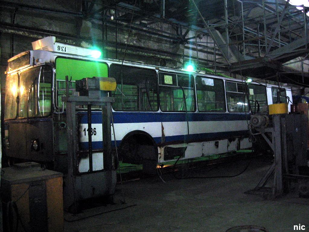 Севастополь, ЗиУ-682В [В00] № 1136