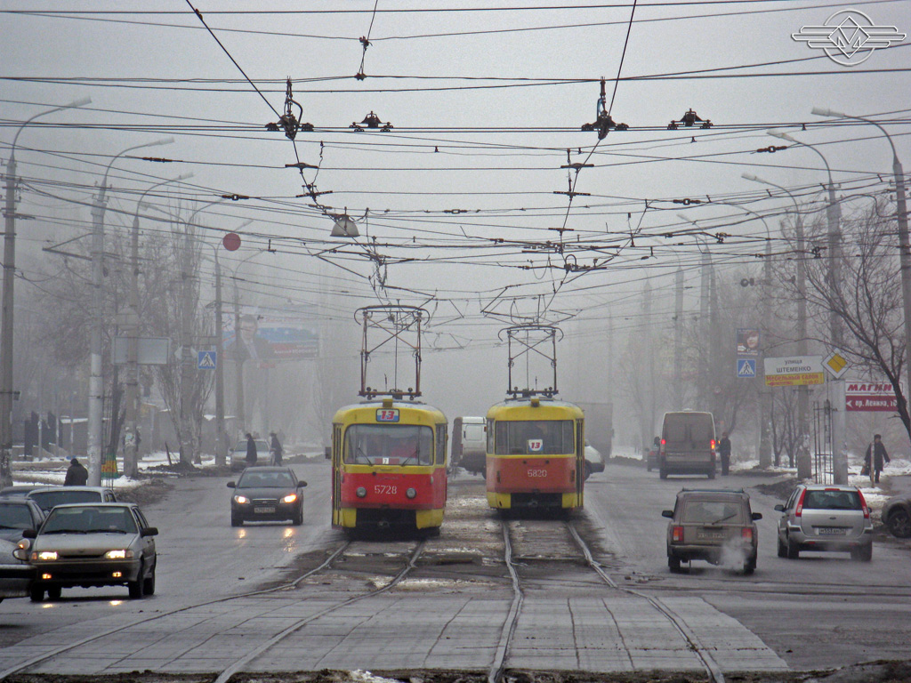 Volgograd, Tatra T3SU № 5728; Volgograd, Tatra T3SU № 5820; Volgograd — Tram lines: [5] Fifth depot — 13th route line