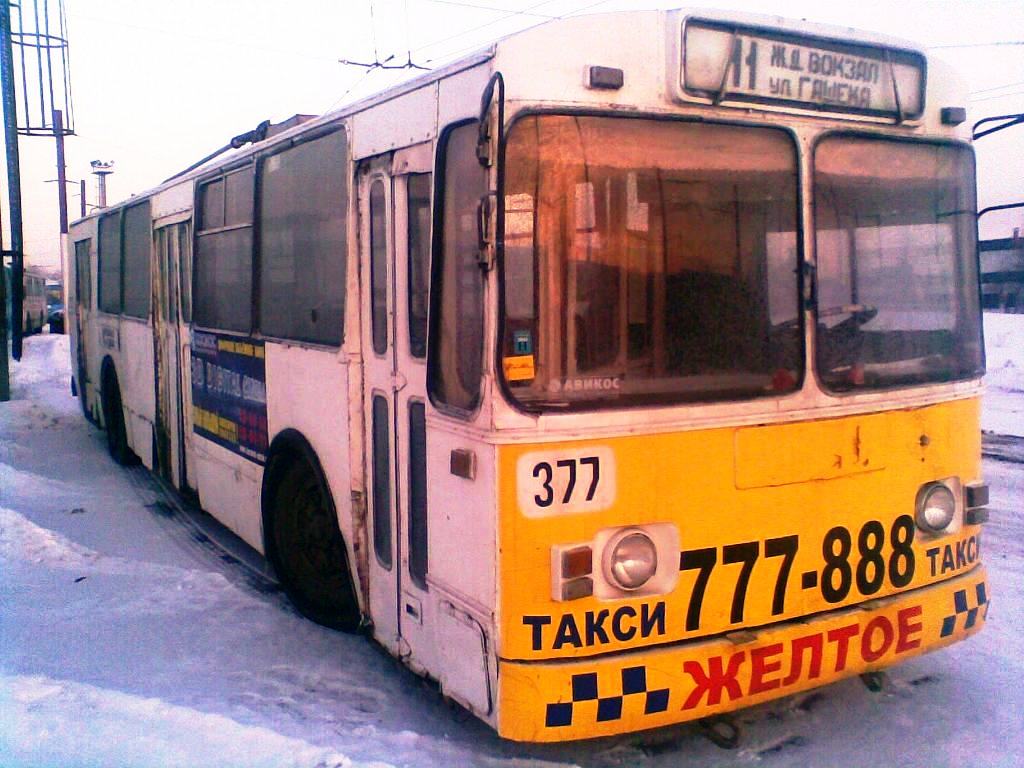 Омск, ЗиУ-682Г (СЗТМ) № 377