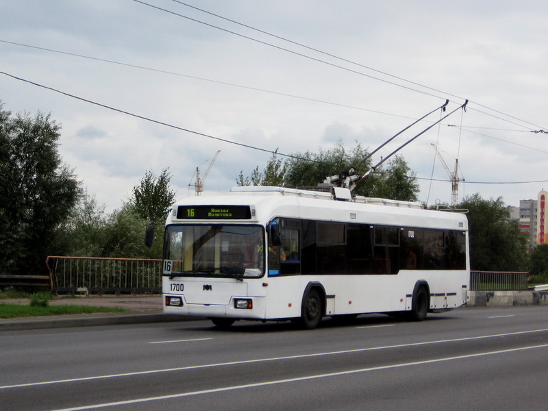 Гомель, БКМ 32102 № 1700