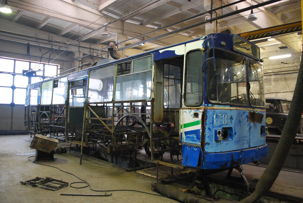 Екатеринбург, ЗиУ-682Г [Г00] № 178