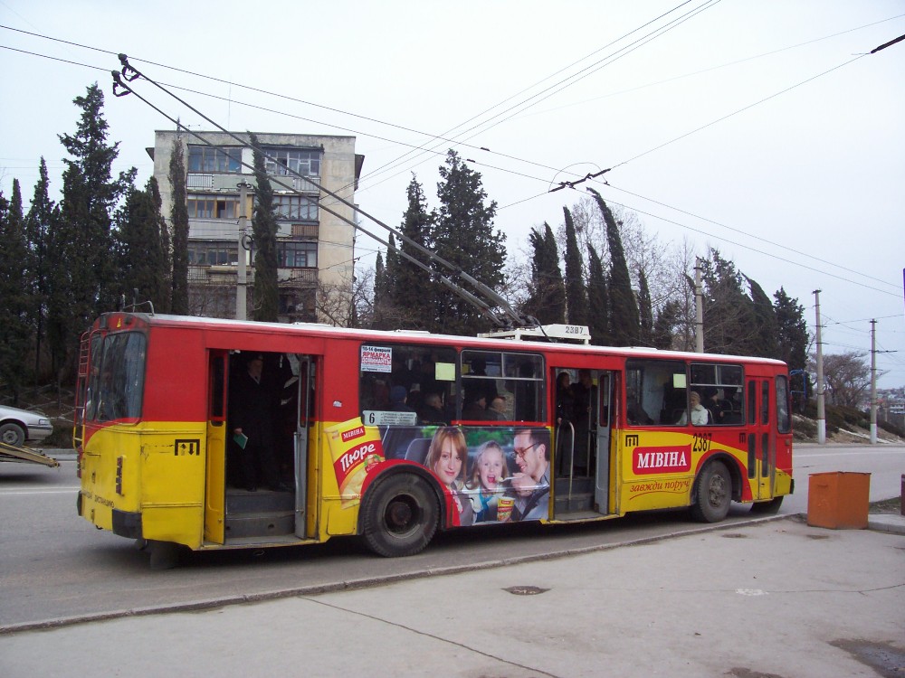 Szevasztopol, ZiU-682G [G00] — 2387