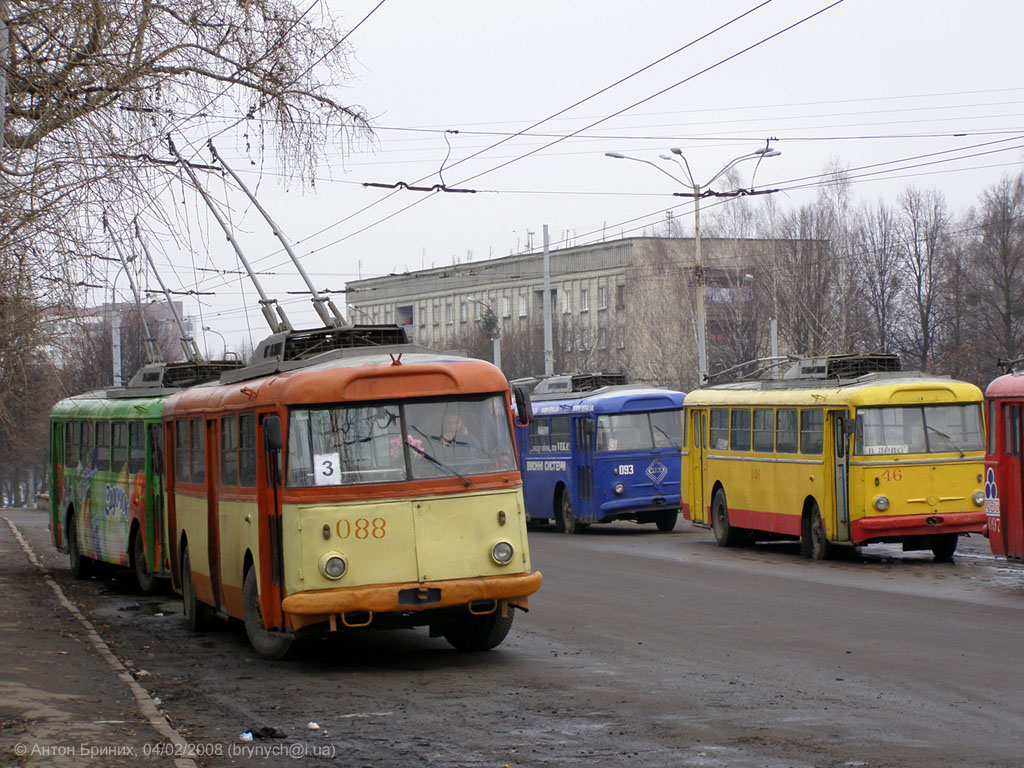 Ровно, Škoda 9TrH27 № 088; Ровно, Škoda 9Tr19 № 046